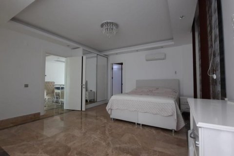 5+1 Villa  in Alanya, Antalya, Türkei Nr. 39938 - 15