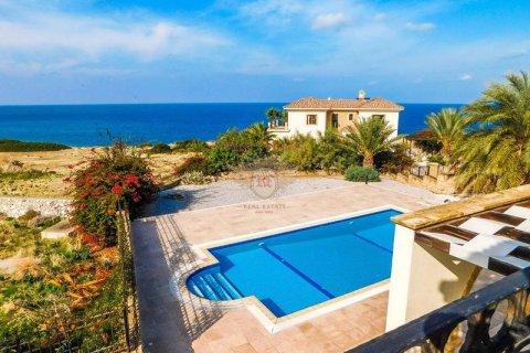 4+1 Villa  in Girne,  Nr. 48016 - 4