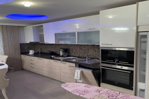 2+1 Wohnung  in Oba, Antalya, Türkei Nr. 49325 - 3