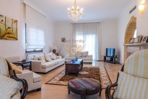 4+1 Villa  in Girne,  Nr. 48016 - 21