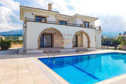 4+1 Villa  in Girne,  Nr. 48016 - 16