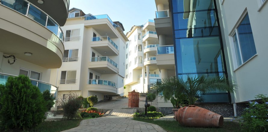 5+1 Wohnung in Blue Bay, Dinek , Alanya, Antalya, Türkei Nr. 47769