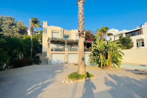 7+7 Villa  in Bodrum, Mugla, Türkei Nr. 47822 - 12