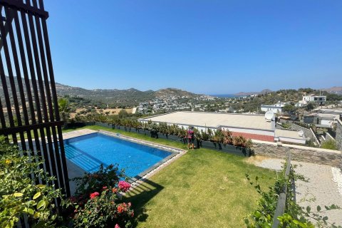 5+6 Villa  in Yalikavak, Mugla, Türkei Nr. 52829 - 2