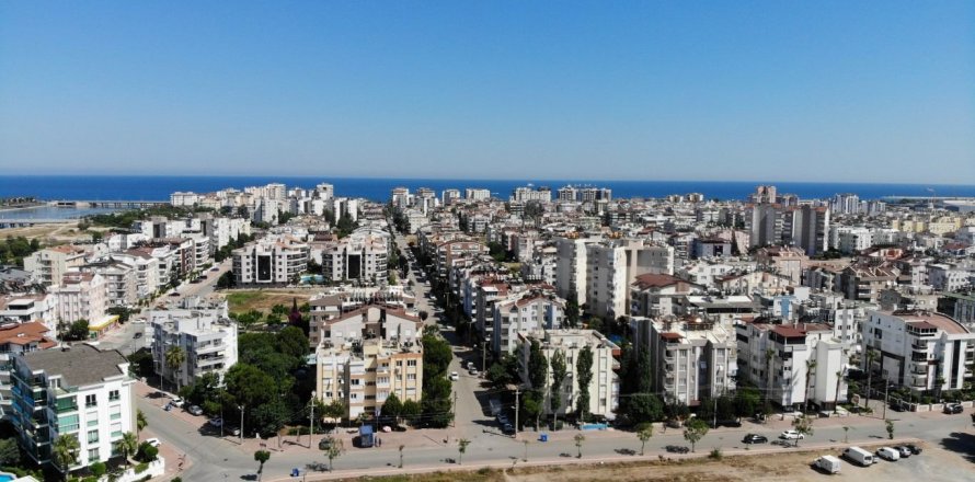 3+1 Wohnung  in Konyaalti, Antalya, Türkei Nr. 53094