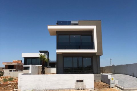 4+1 Villa  in Lara, Antalya, Türkei Nr. 60753 - 1