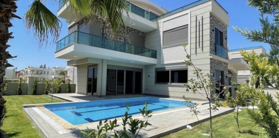 4+1 Villa  in Belek, Antalya, Türkei Nr. 54863