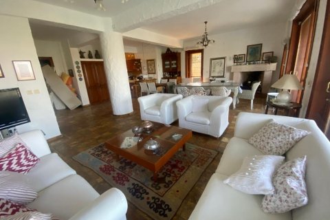 4+2 Villa  in Bodrum, Mugla, Türkei Nr. 63649 - 8