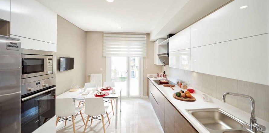 3+1 Wohnung  in Küçükçekmece, Istanbul, Türkei Nr. 66524