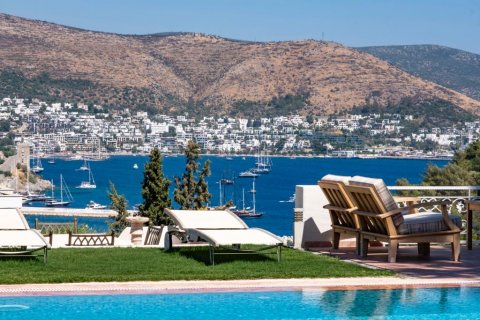 5+6 Villa  in Bodrum, Mugla, Türkei Nr. 68974 - 1