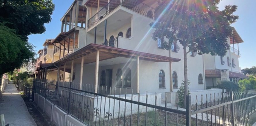 4+1 Villa  in Fethiye, Mugla, Türkei Nr. 69057