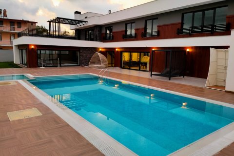 5+1 Villa  in Silivri, Istanbul, Türkei Nr. 69619 - 8