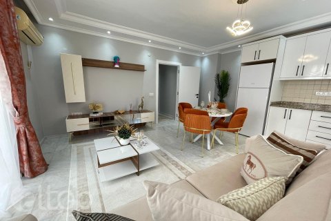 2+1 Wohnung  in Oba, Antalya, Türkei Nr. 68978 - 2