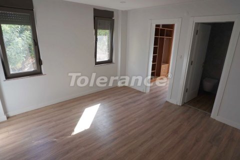 2+1 Wohnung  in Finike, Antalya, Türkei Nr. 69345 - 9