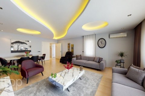 3+1 Wohnung  in Oba, Antalya, Türkei Nr. 69683 - 1