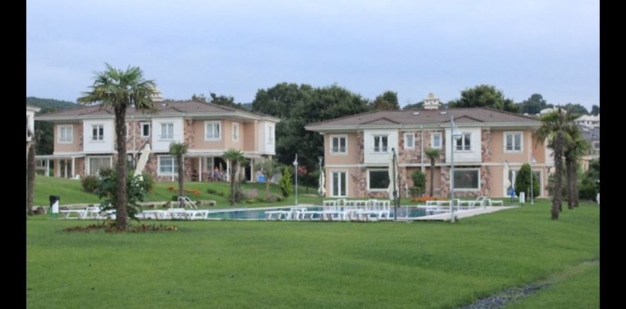 5+1 Villa  in Sariyer, Istanbul, Türkei Nr. 68658