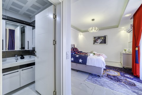 3+1 Wohnung  in Mahmutlar, Antalya, Türkei Nr. 79507 - 7