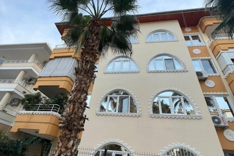 2+1 Wohnung  in Oba, Antalya, Türkei Nr. 76423 - 1