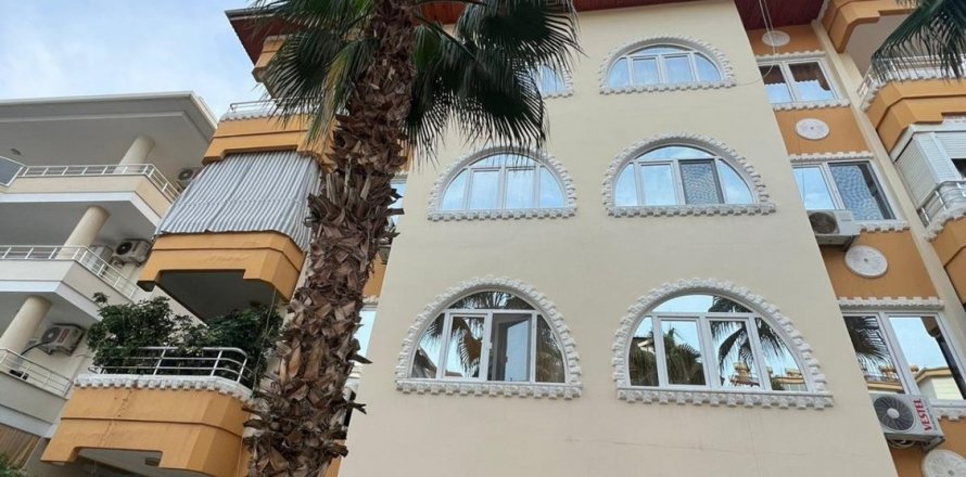 2+1 Wohnung  in Oba, Antalya, Türkei Nr. 76423