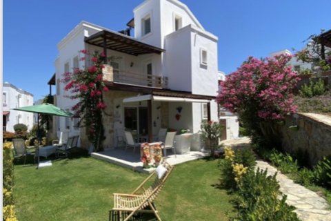 3+1 Wohnung  in Bodrum, Mugla, Türkei Nr. 76338 - 1