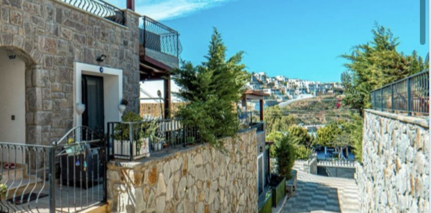 4+1 Villa  in Bodrum, Mugla, Türkei Nr. 76334