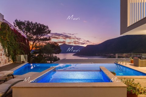 5+1 Villa  in Kalkan, Antalya, Türkei Nr. 72573 - 1