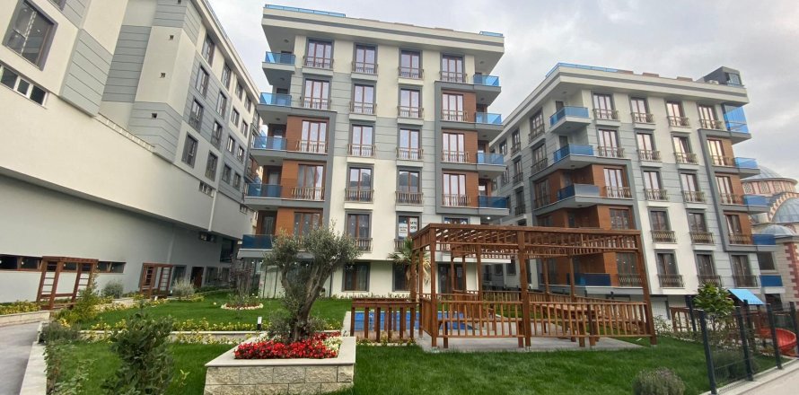 5+1 Wohnung  in Beylikduezue, Istanbul, Türkei Nr. 82533