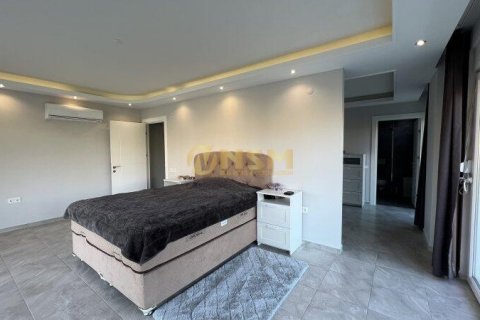 4+1 Wohnung  in Alanya, Antalya, Türkei Nr. 83821 - 12