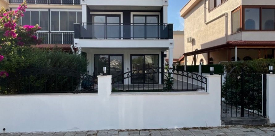 3+1 Villa  in Fethiye, Mugla, Türkei Nr. 82542