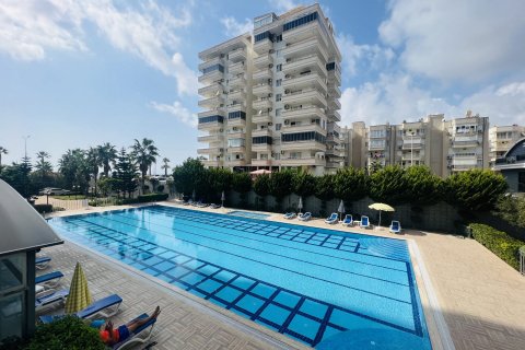 2+1 Wohnung  in Mahmutlar, Antalya, Türkei Nr. 83026 - 2