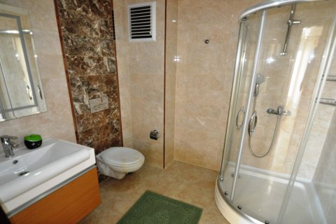 1+1 Wohnung in Euro Residence 16, Mahmutlar, Antalya, Türkei Nr. 97008 - 11