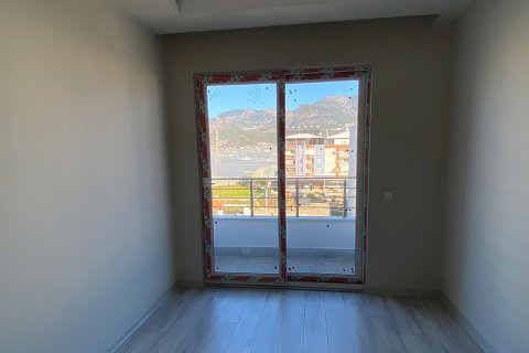 2+1 Wohnung  in Bozyazi, Mersin, Türkei Nr. 101176 - 2