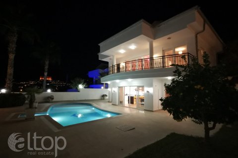 Villa for sale  in Alanya, Antalya, Turkey, 3 bedrooms, 192m2, No. 5011 – photo 11