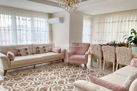 Apartment for sale  in Istanbul, Turkey, 2 bedrooms, 110m2, No. 9426 – photo 10