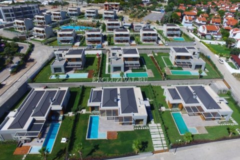 Villa for sale  in Cesme, Izmir, Turkey, 5 bedrooms, 250m2, No. 9541 – photo 8