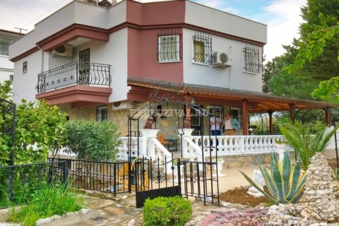 Villa for sale  in Didim, Aydin, Turkey, 4 bedrooms, 150m2, No. 9666 – photo 2