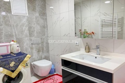 Apartment for sale  in Istanbul, Turkey, 2 bedrooms, 110m2, No. 9426 – photo 9