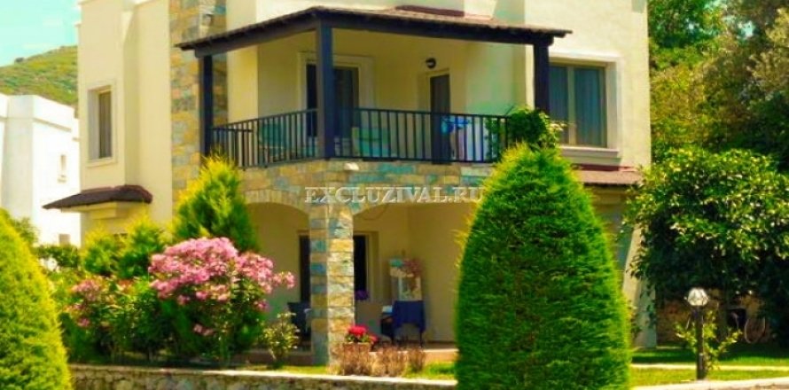3+1 Villa  in Bodrum, Mugla, Turkey No. 9908