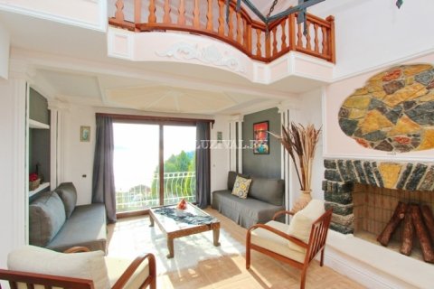 Villa for rent  in Bodrum, Mugla, Turkey, 4 bedrooms, 200m2, No. 9852 – photo 11