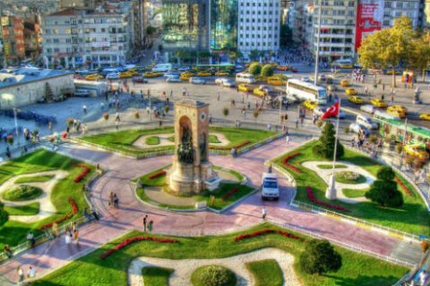 Most famous square in Turkey may become a city park