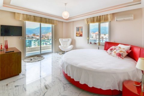 Apartment for sale  in Tosmur, Alanya, Antalya, Turkey, 4 bedrooms, 370m2, No. 12639 – photo 14