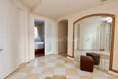 Villa for sale  in Istanbul, Turkey, 6 bedrooms, 350m2, No. 16260 – photo 21