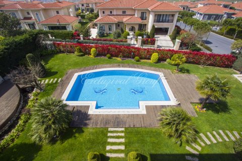 Villa for sale  in Istanbul, Turkey, 10 bedrooms, 950m2, No. 16258 – photo 22