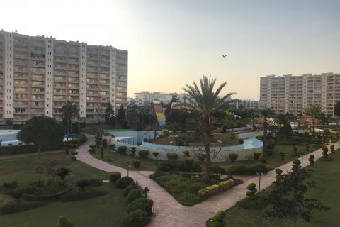 Apartment for sale  in Mersin, Turkey, 3 bedrooms, 175m2, No. 17617 – photo 18