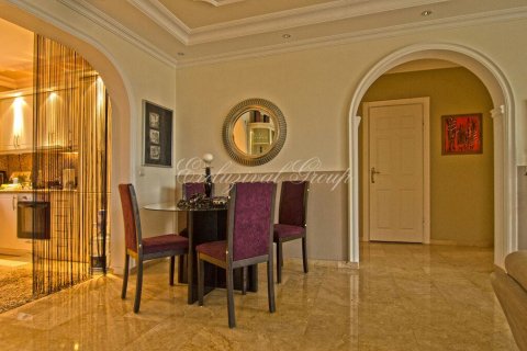 Villa for sale  in Alanya, Antalya, Turkey, 3 bedrooms, 200m2, No. 20711 – photo 2
