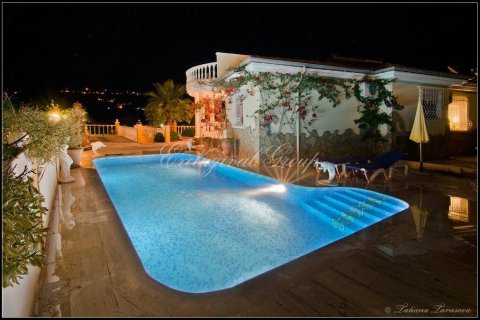 Villa for sale  in Alanya, Antalya, Turkey, 3 bedrooms, 200m2, No. 20711 – photo 11