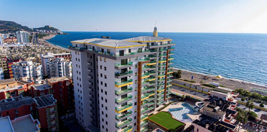 2+1 Apartment  in Mahmutlar, Antalya, Turkey No. 24515