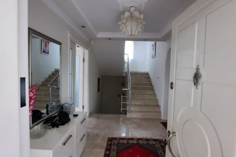 Villa for sale  in Tepe, Alanya, Antalya, Turkey, 4 bedrooms, 350m2, No. 25519 – photo 6