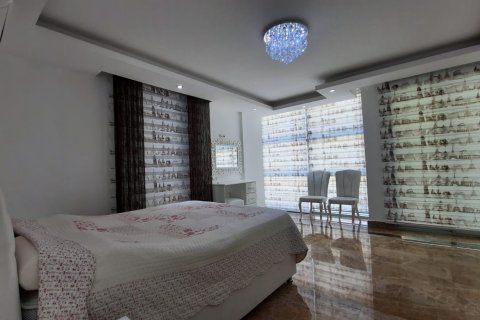 Villa for sale  in Kargicak, Alanya, Antalya, Turkey, 5 bedrooms, 220m2, No. 28563 – photo 11
