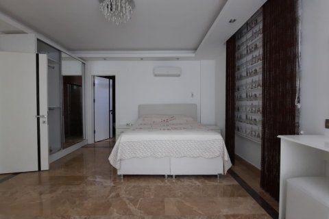 Villa for sale  in Kargicak, Alanya, Antalya, Turkey, 5 bedrooms, 220m2, No. 28563 – photo 9